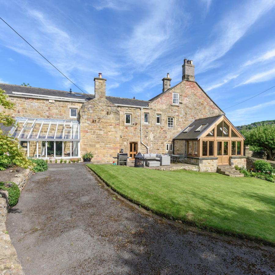 10 Bed Stunning House In Village, With Hot Tub Ovingham Exterior photo